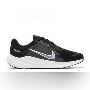 Nike Black and White Running Shoes